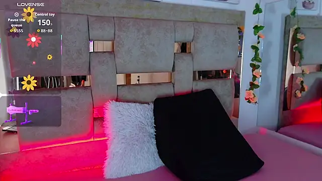 Madison 03 online show from October 8, 4:50 am