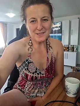 Fluturas2 online show from September 25, 12:48 pm