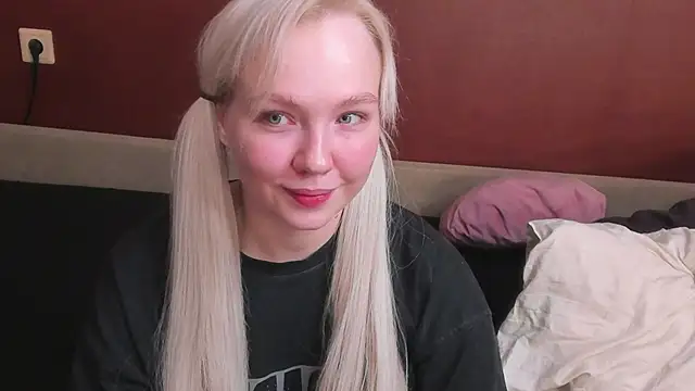 Snapshot of AlishaSe7enthAngel chatting on October 6, 2:56 pm AlishaSe7enthAngel online show from October 6, 2:56 pm