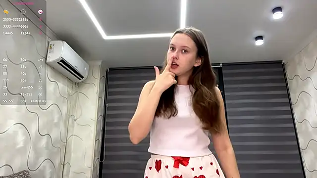 CharlynDini online show from October 25, 3:19 pm