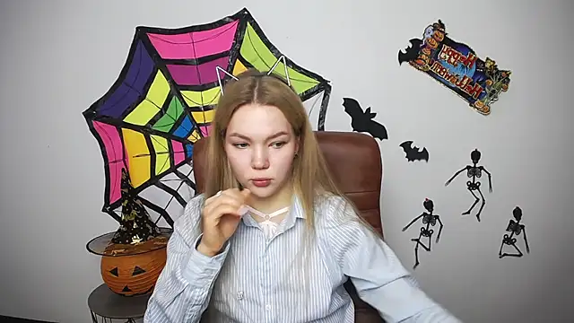 StellaLight online show from October 22, 12:21 pm