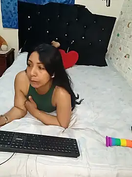 Snapshot of pocahontas_nex chatting on September 22, 12:53 am pocahontas nex online show from September 22, 12:53 am