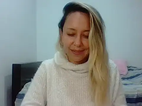 leah susman online show from November 7, 2:17 am