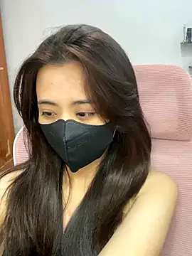 Mochi21 online show from November 18, 5:30 am