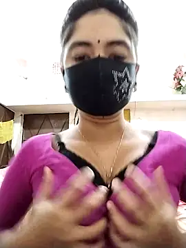 Puja-Rane online show from December 19, 4:37 am