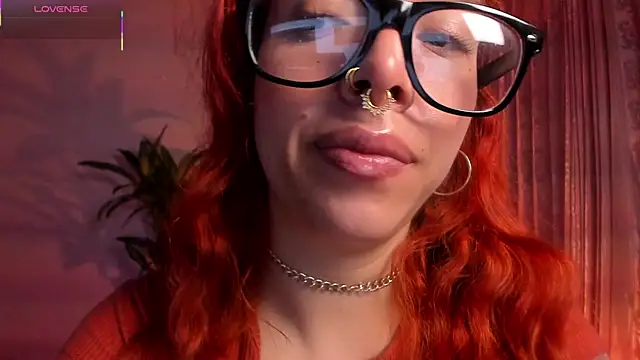 Snapshot of bri_von_dhara__ chatting on September 21, 10:47 am bri von dhara online show from September 21, 10:47 am