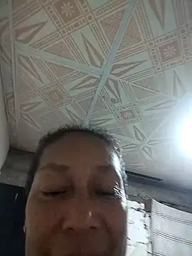 Naomi-Mature online show from October 25, 10:45 am