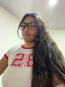 SharaRous online show from November 3, 11:31 pm