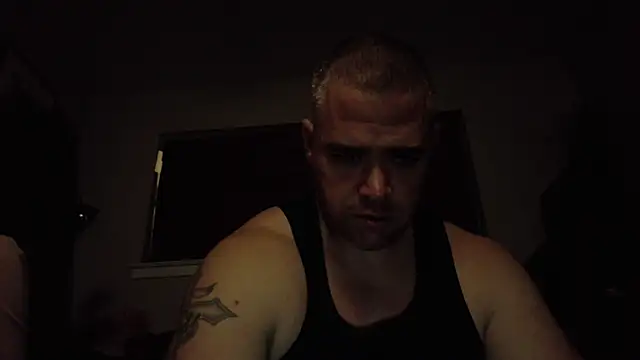 Freakyassdallascouple online show from October 20, 4:37 am