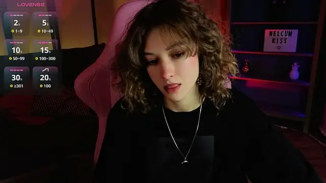 Snapshot of __grace__ chatting on October 17, 10:40 am grace online show from October 17, 10:40 am