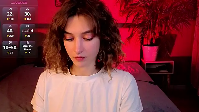 Snapshot of __grace__ chatting on October 3, 4:01 pm grace online show from October 3, 4:01 pm