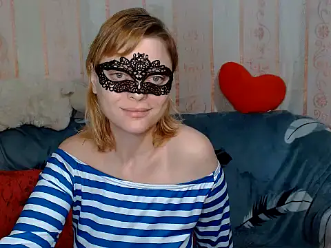 Miss Nona online show from December 2, 4:31 pm