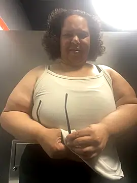 wishuhope4 online show from November 18, 3:35 pm