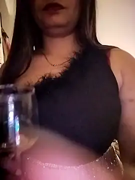 Sexy vernilla online show from January 7, 11:30 pm