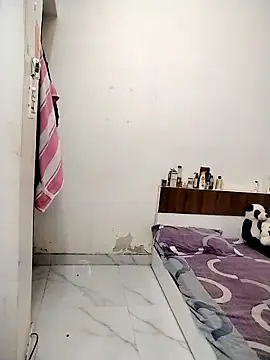 Sexy vernilla online show from May 5, 5:38 pm