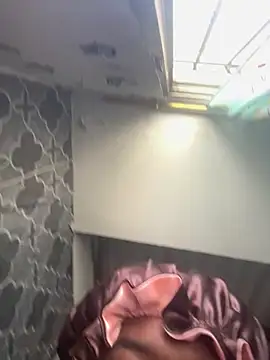 LicyEvans1 online show from April 3, 8:18 pm