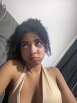 Alison-Jackson online show from December 19, 11:41 pm