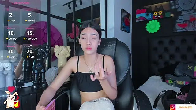 miIa bratz online show from February 2, 8:52 pm