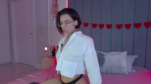 VioletAsh online show from February 23, 4:46 am