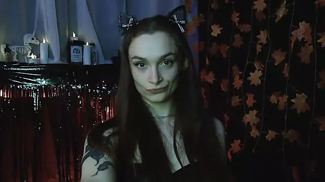   Leyla   online show from October 18, 7:48 pm