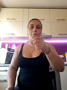 PalomaDesireee online show from September 24, 6:23 am