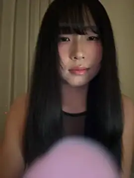 77momomo online show from May 21, 3:32 pm
