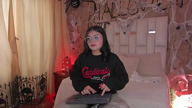 Jade Nmm online show from October 23, 1:06 pm