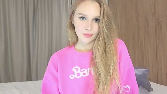 Snapshot of Brigitte_Bardot chatting on September 11, 7:53 am Brigitte Bardot online show from September 11, 7:53 am