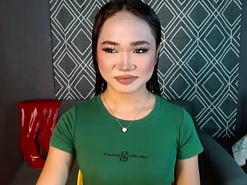 hugesignificant 69 online show from October 18, 3:26 pm