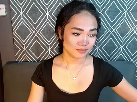 hugesignificant 69 online show from December 2, 11:34 am