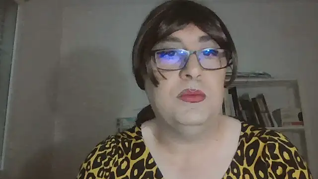 Snapshot of nataliacd chatting on October 29, 4:53 pm nataliacd online show from October 29, 4:53 pm