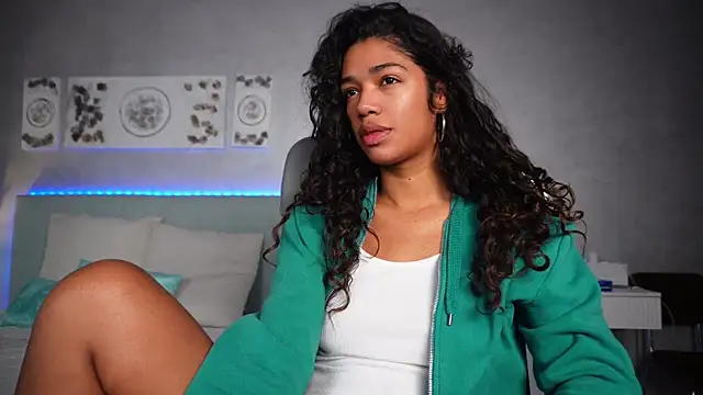 LibertyLust online show from December 4, 9:22 am