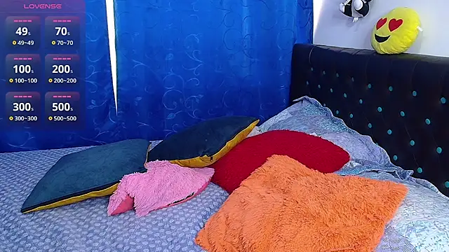 melikaronit2 online show from October 17, 6:00 pm