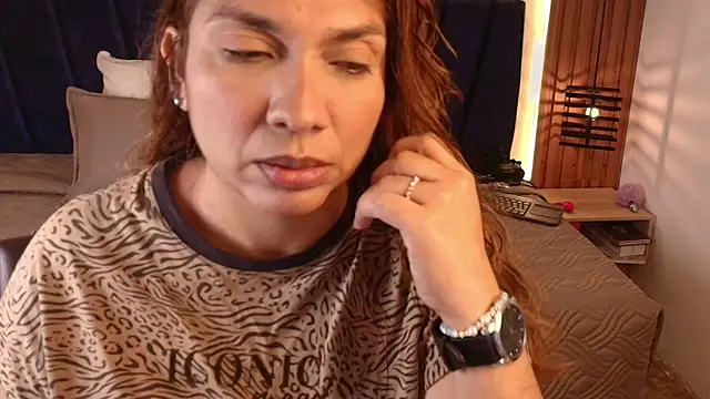 SexyRachel  online show from April 21, 12:12 pm