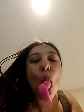 caronicole77 online show from March 8, 2:37 am