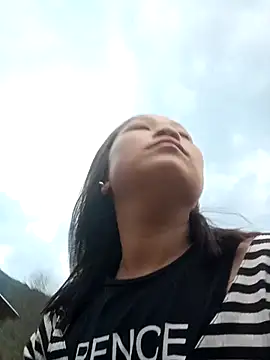 Milan6789 online show from April 10, 11:00 pm