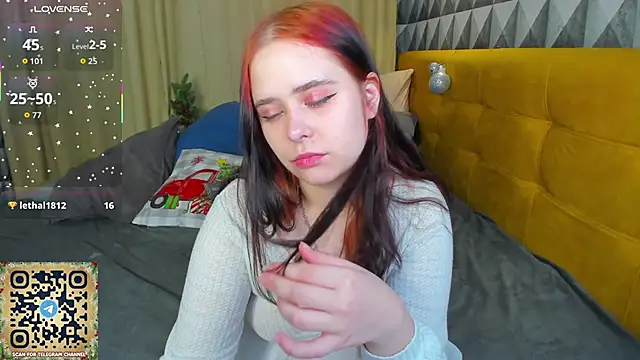 Alis Platt online show from December 16, 1:44 am