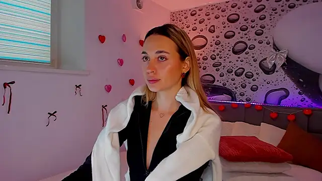 AlexaWilds online show from February 4, 1:36 pm