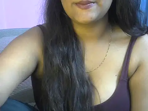 Queenxxx98 online show from February 22, 6:20 pm