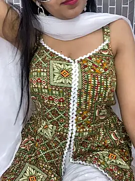 Riya-6969 online show from March 30, 8:52 pm