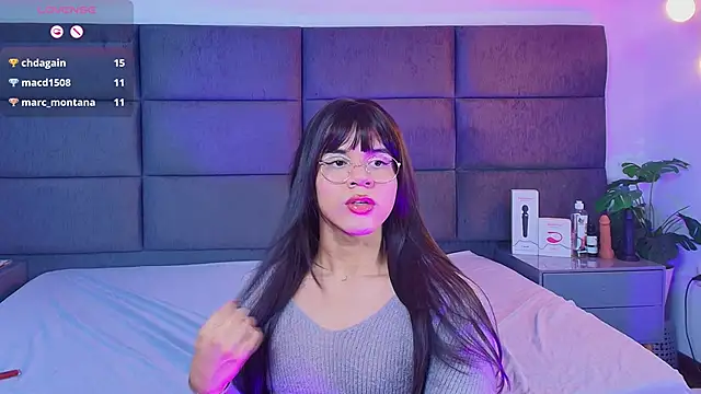 Slenna Moon online show from January 15, 2:28 am