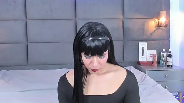 Slenna Moon online show from September 19, 2:54 am