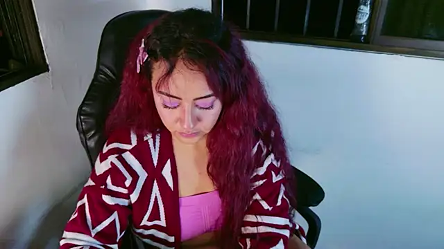 DaniniAnderson online show from April 10, 4:51 am