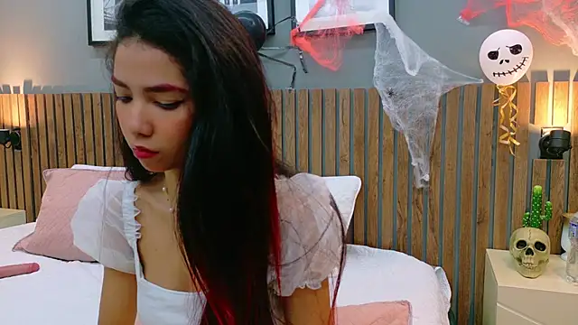 luna roja25 online show from October 22, 1:49 pm