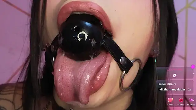 Hollyxx  online show from March 18, 12:15 am