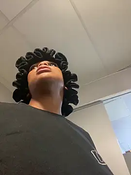 031bubbles online show from February 27, 12:38 pm