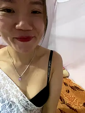 Pyy07 online show from November 12, 1:42 pm