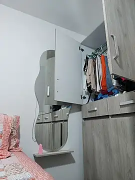 mia mancinii online show from March 8, 5:28 pm