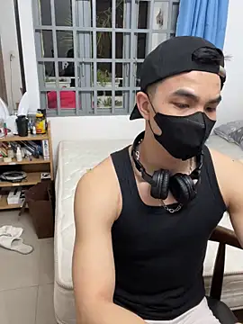 anhkiet huang online show from November 21, 1:02 pm