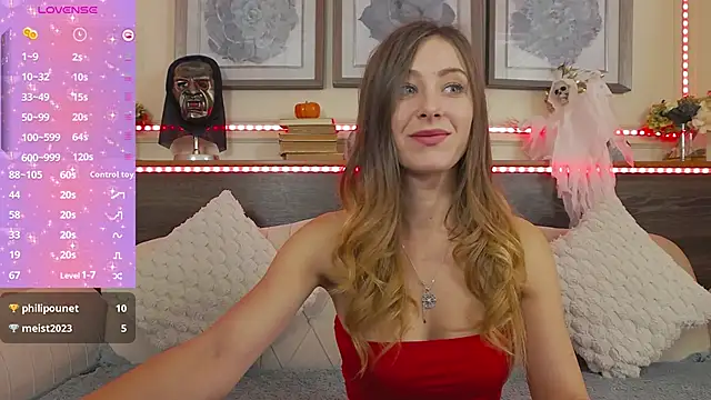 MuseDollX online show from November 1, 8:02 pm